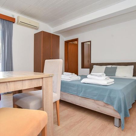 בודווה Apartments Milos Kaladjurdjevic מראה חיצוני תמונה