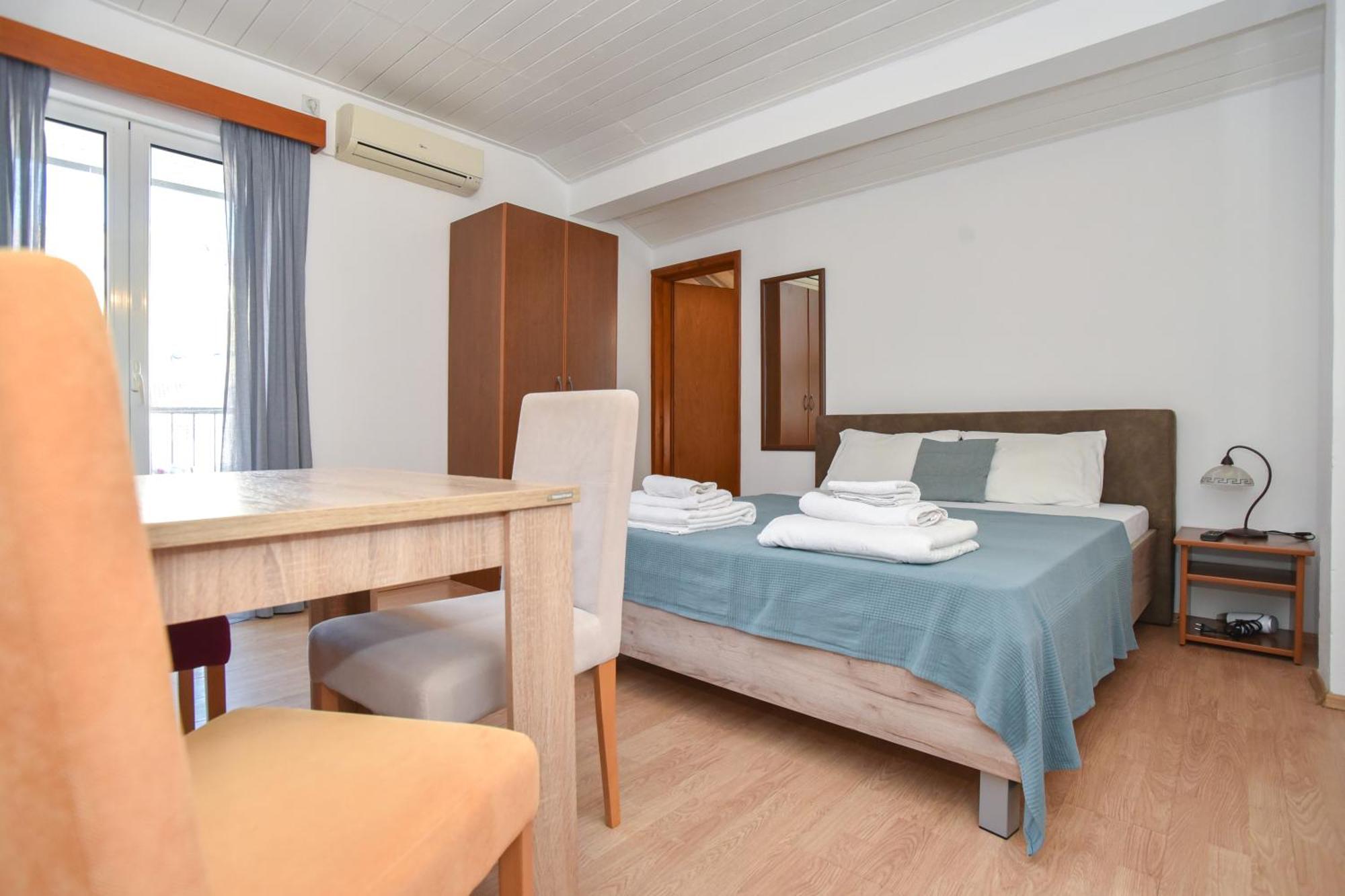 בודווה Apartments Milos Kaladjurdjevic מראה חיצוני תמונה