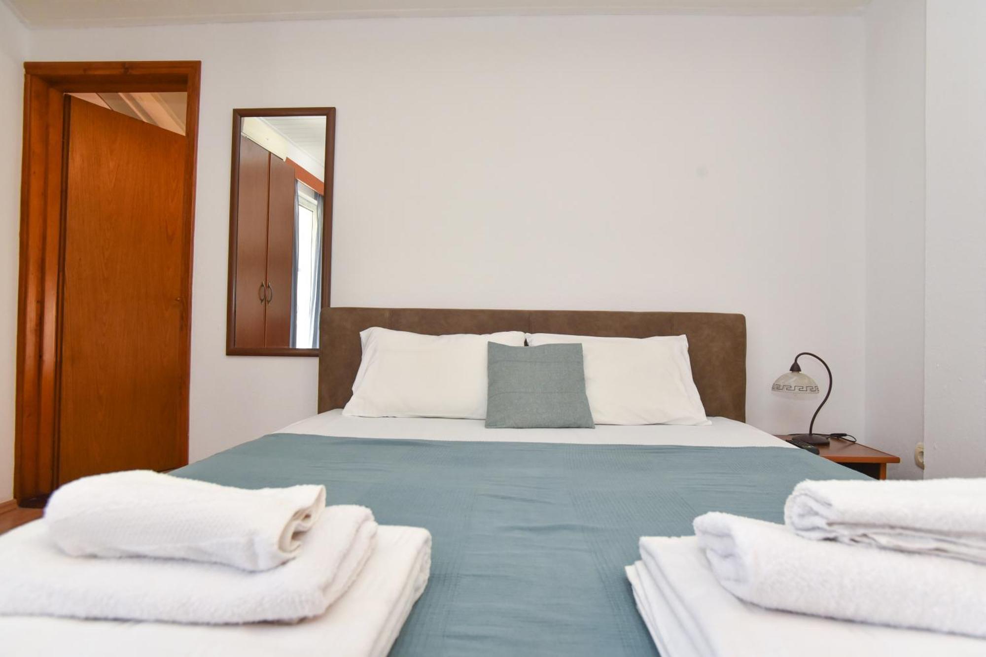 בודווה Apartments Milos Kaladjurdjevic מראה חיצוני תמונה
