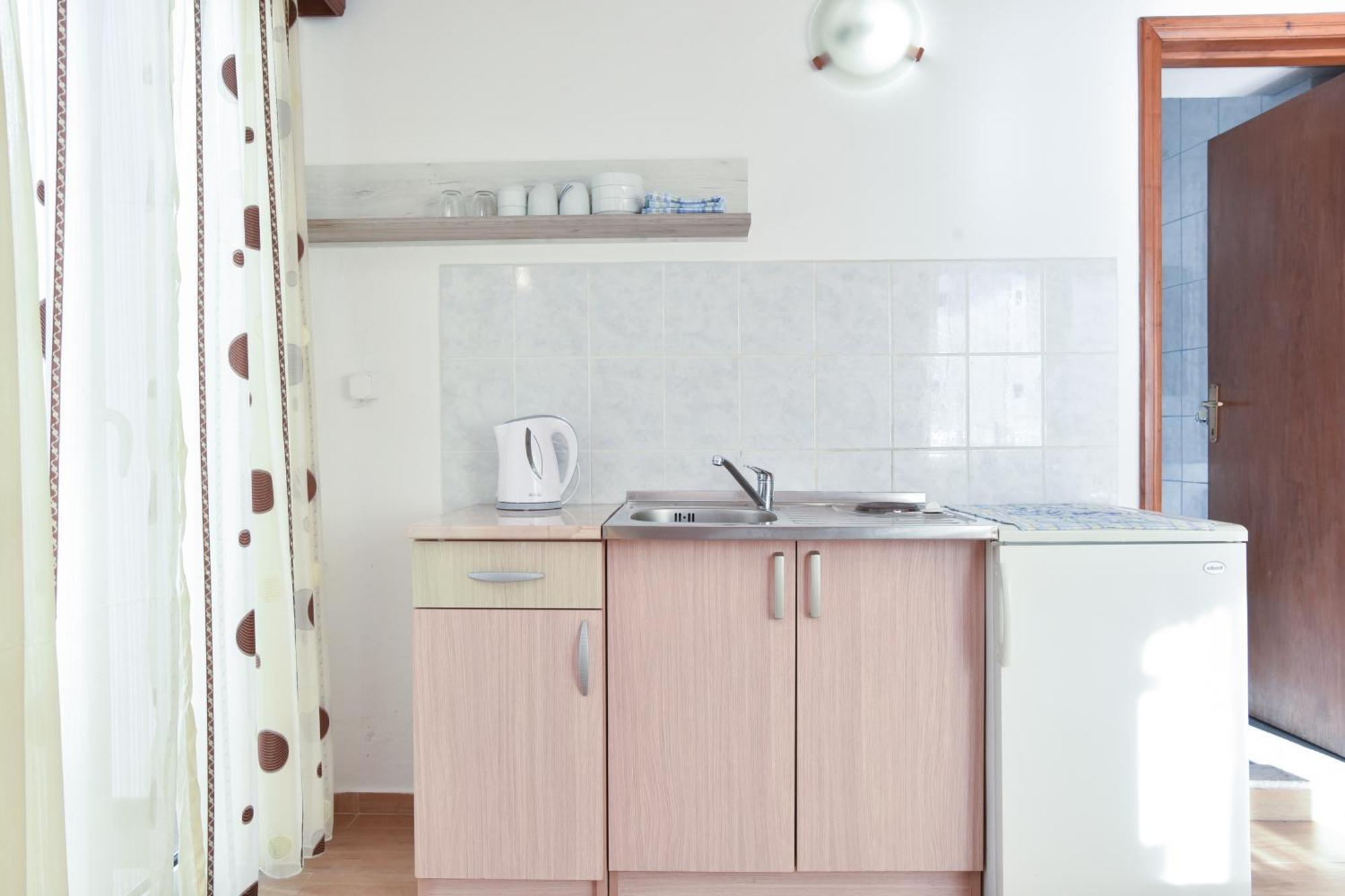בודווה Apartments Milos Kaladjurdjevic מראה חיצוני תמונה