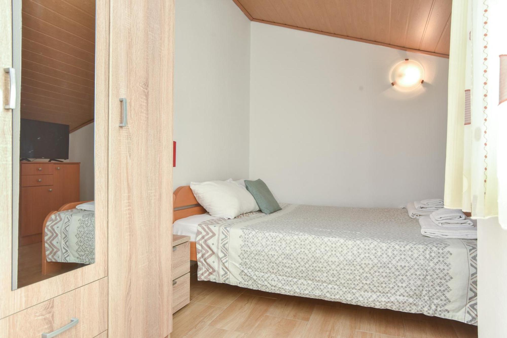 בודווה Apartments Milos Kaladjurdjevic מראה חיצוני תמונה