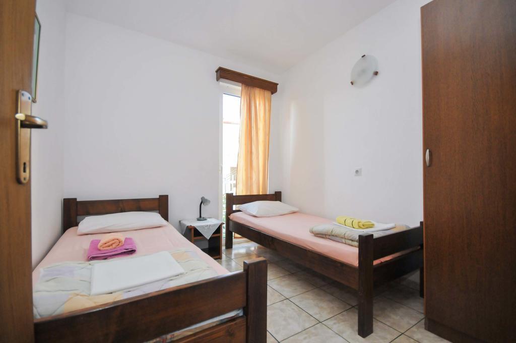 בודווה Apartments Milos Kaladjurdjevic מראה חיצוני תמונה